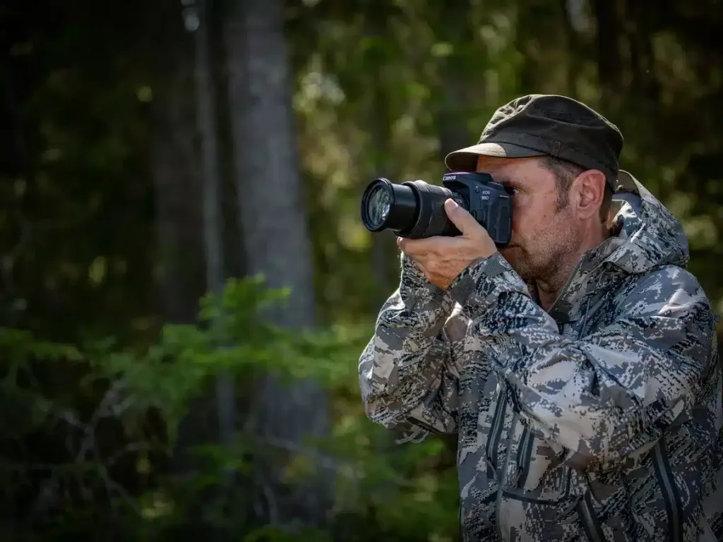 Canon 90D crop-sensor camera recording Full HD video at 120p